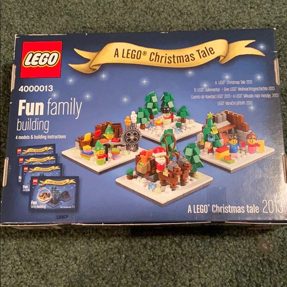 LEGO Christmas Tale Set - Picture 2 of 2